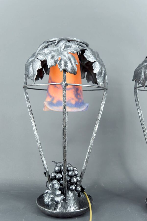 Paire de Lampes Fer Forgé, Thème de la Vigne, Müller Frères, Art Déco, 1925