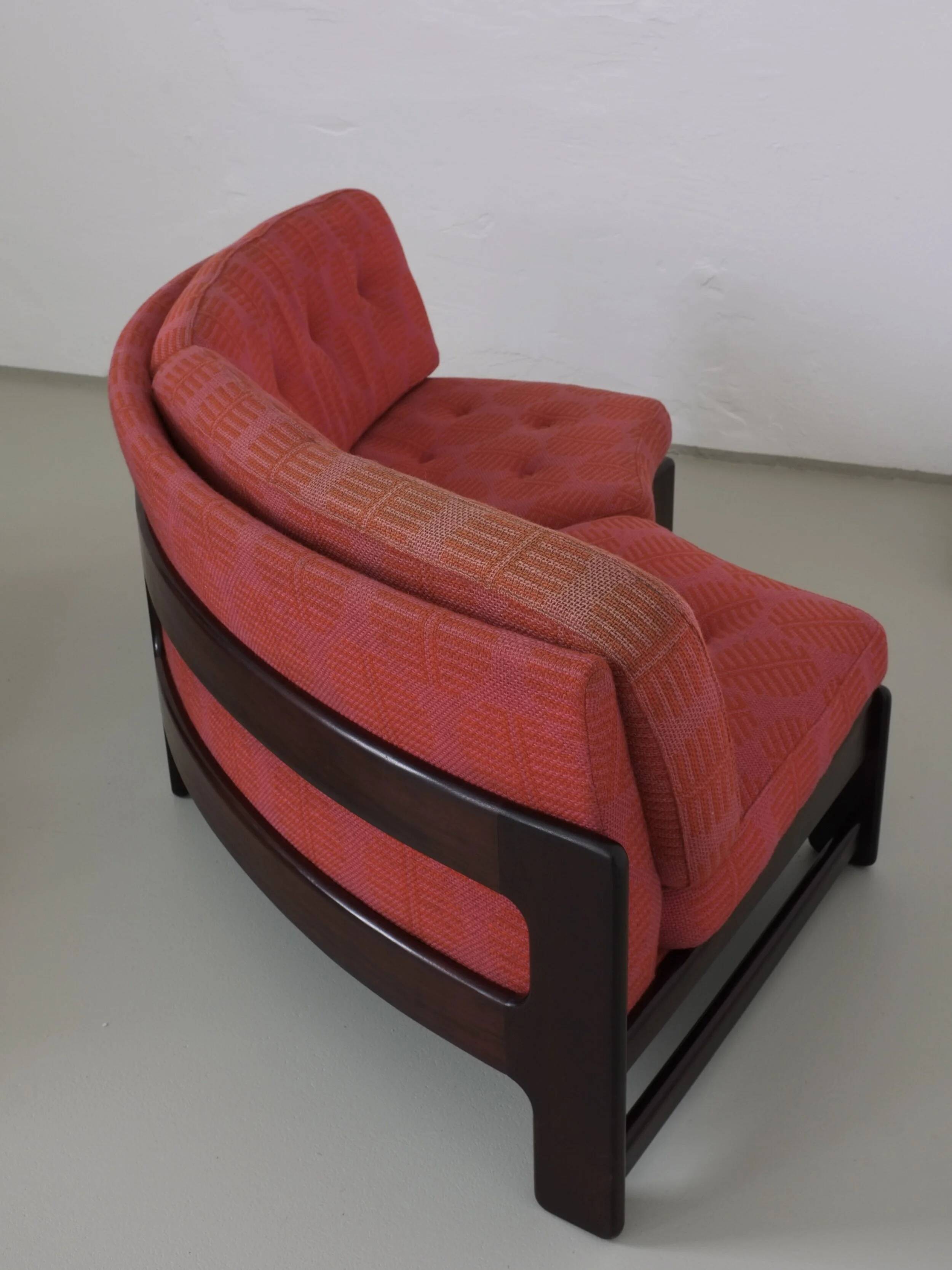 Ensemble de canapés bas modulables fuchsia style années 60