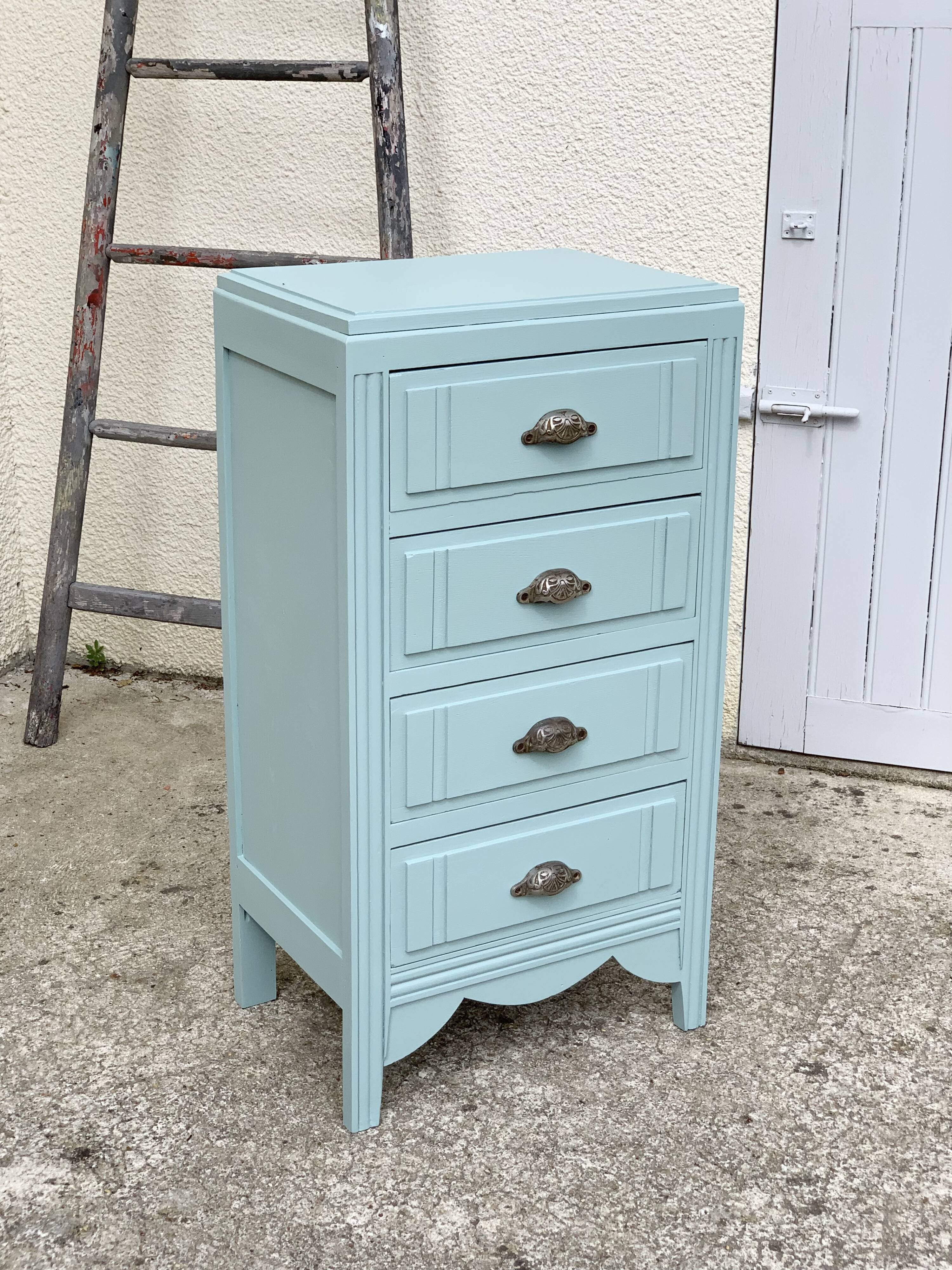 Art Deco dresser handles shells 1930