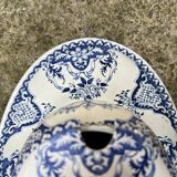 Gien - covered sauce boat