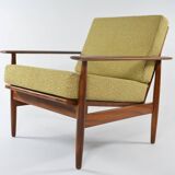 Fauteuil scandinave jaune chiné