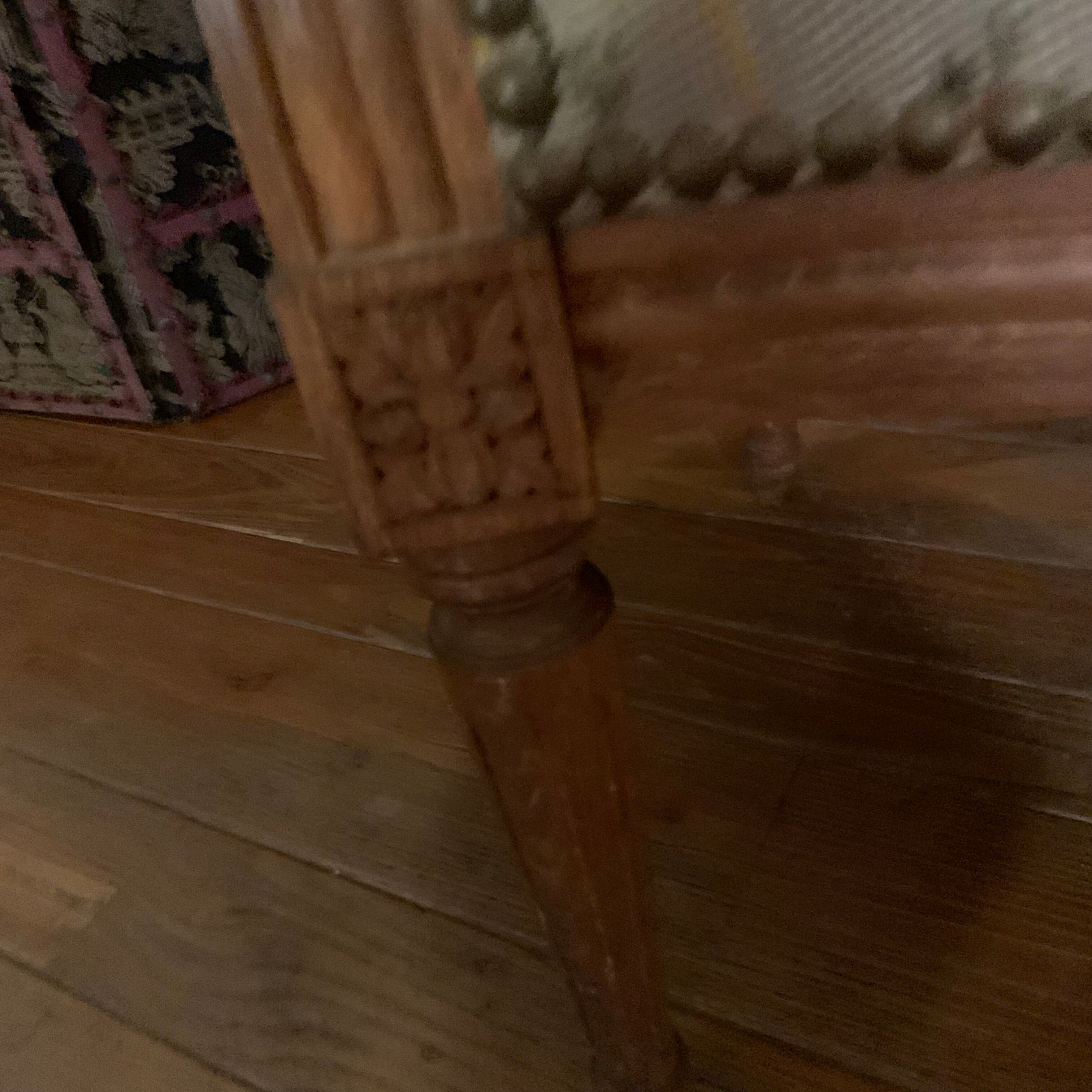 Louis xvi convertible