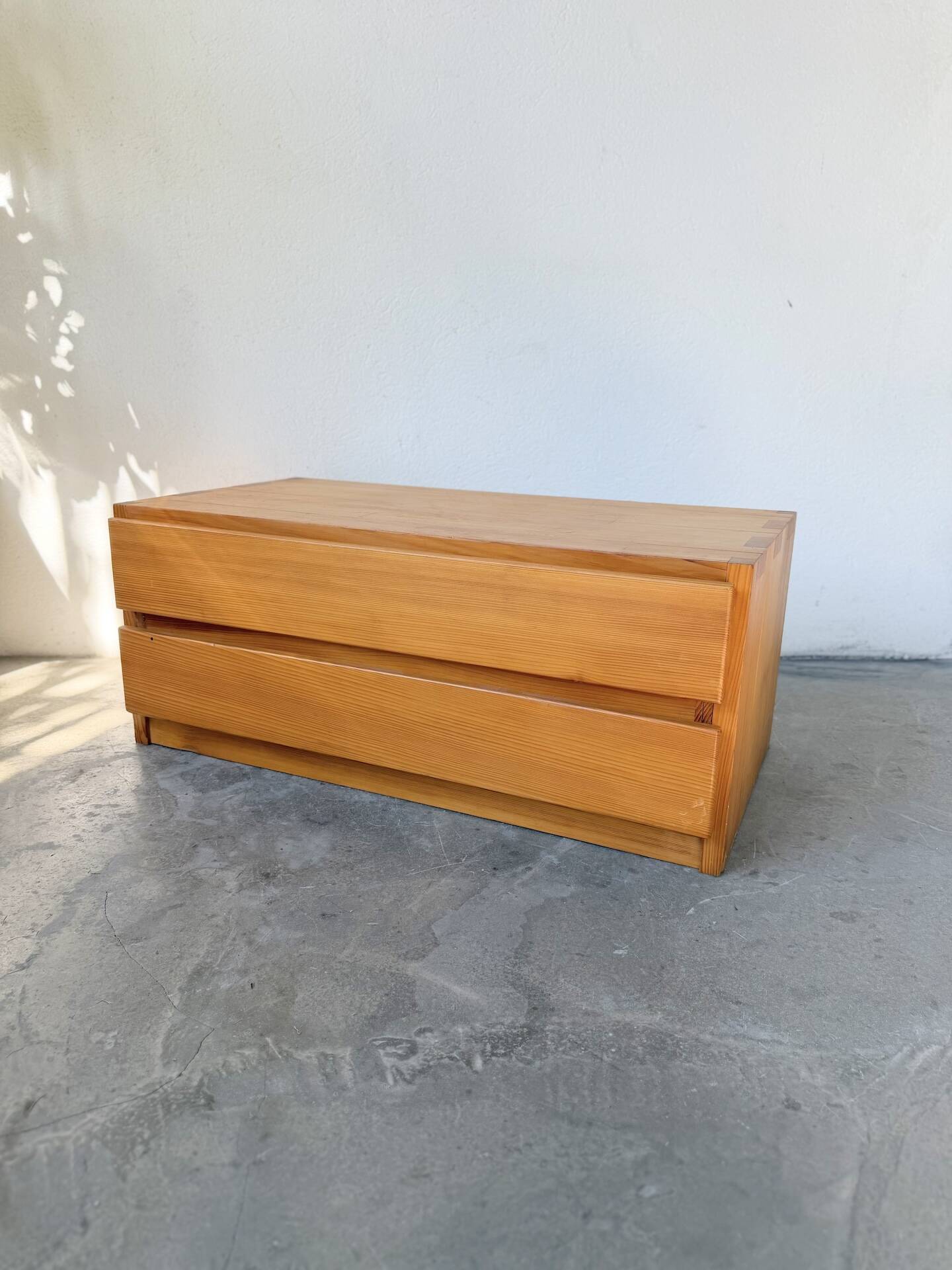 Bedside cabinet pine Maison Regain