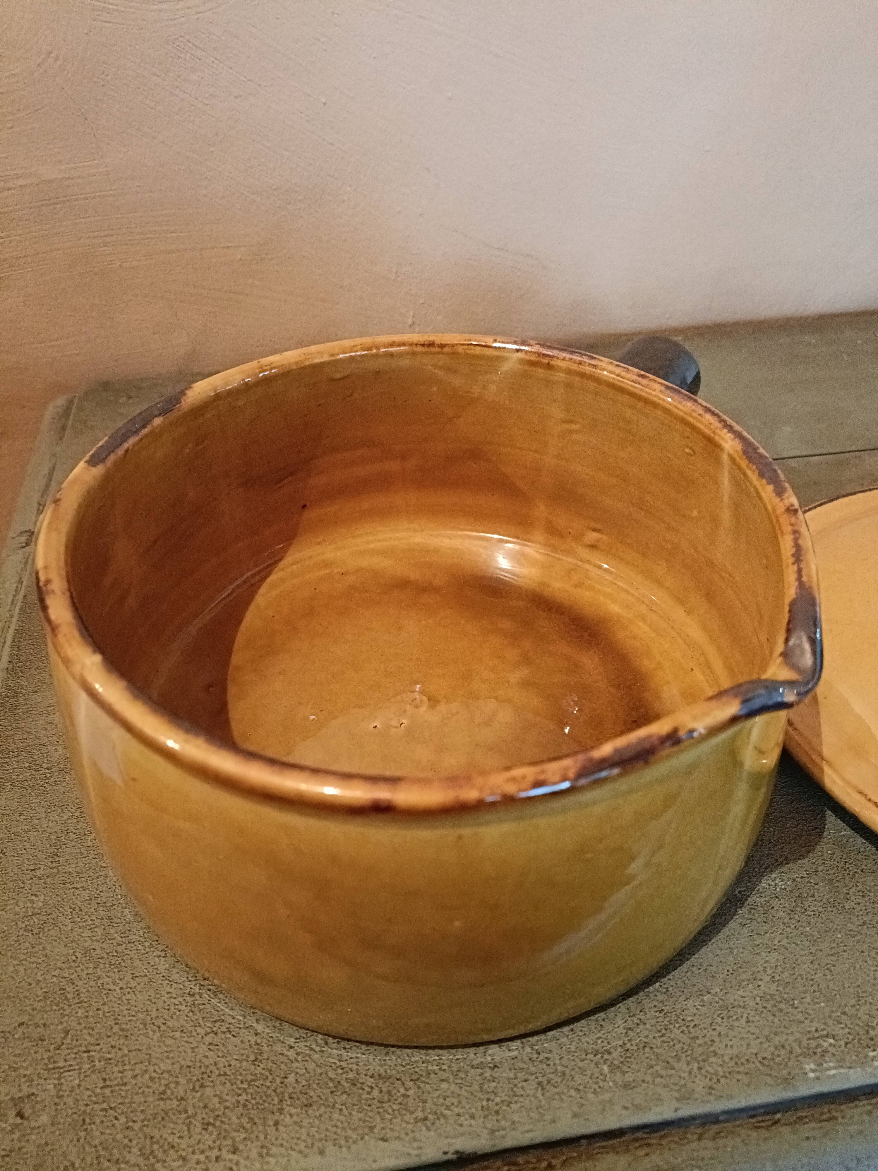 Large covered casserole Vallauris