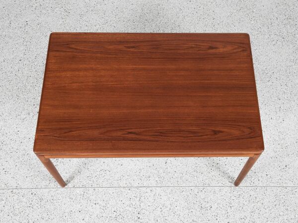 Petite table à manger danoise du milieu du siècle en teck par Christian Linneberg, années 1960