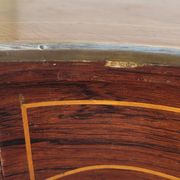Table bureau de milieu de forme violonnée Napoléon iii 19ème en marqueterie