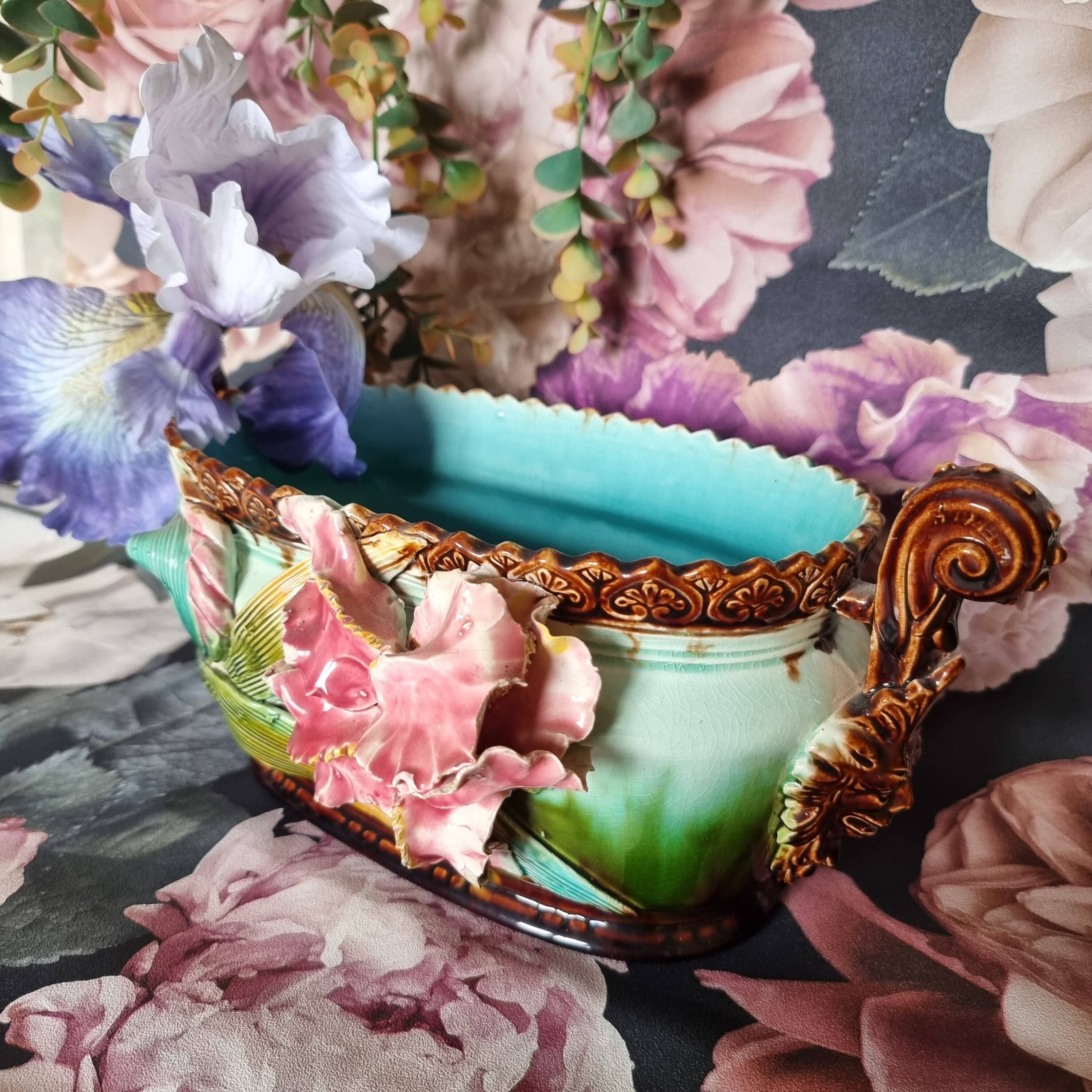 19th century French Art Nouveau planter in barbonite ceramic and m