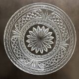 Art Deco chiseled crystal cup