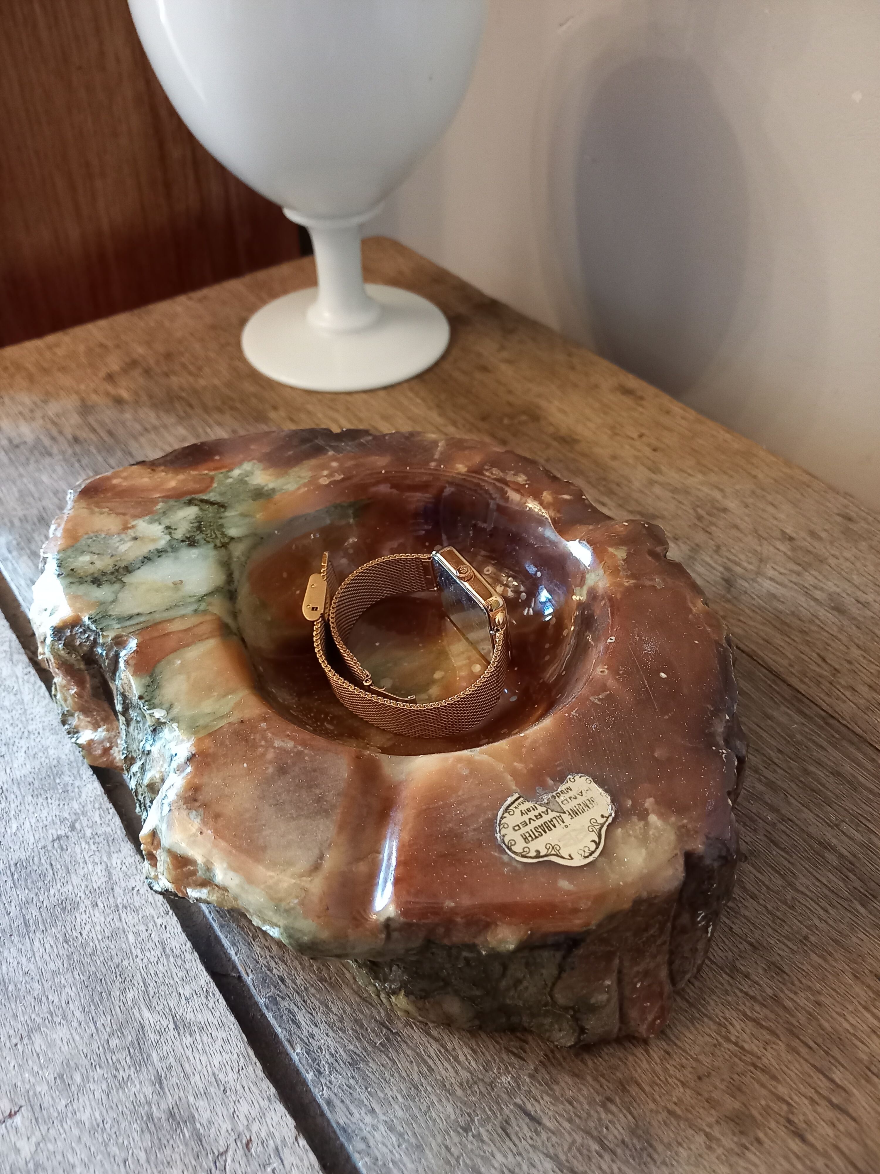 Large vintage alabaster pocket-empty ashtray