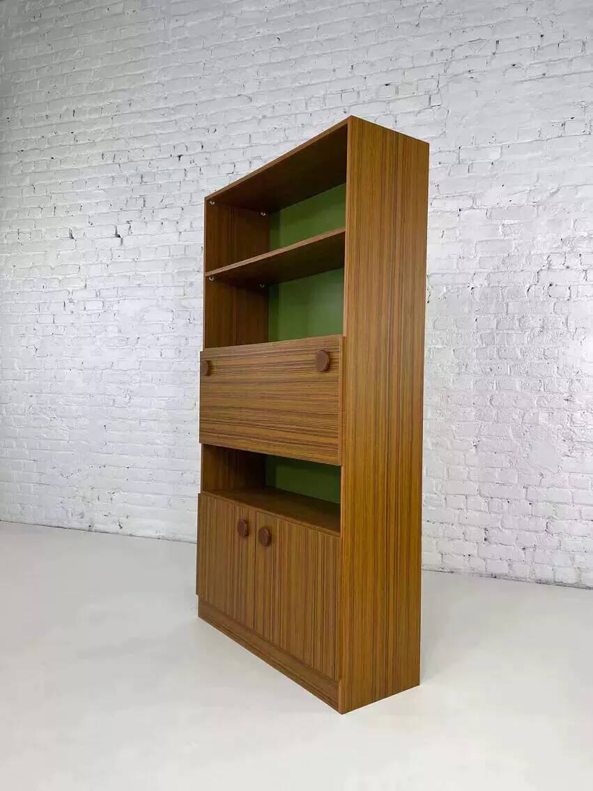 Bookcase with integrated desk/bar, 60s-70s design