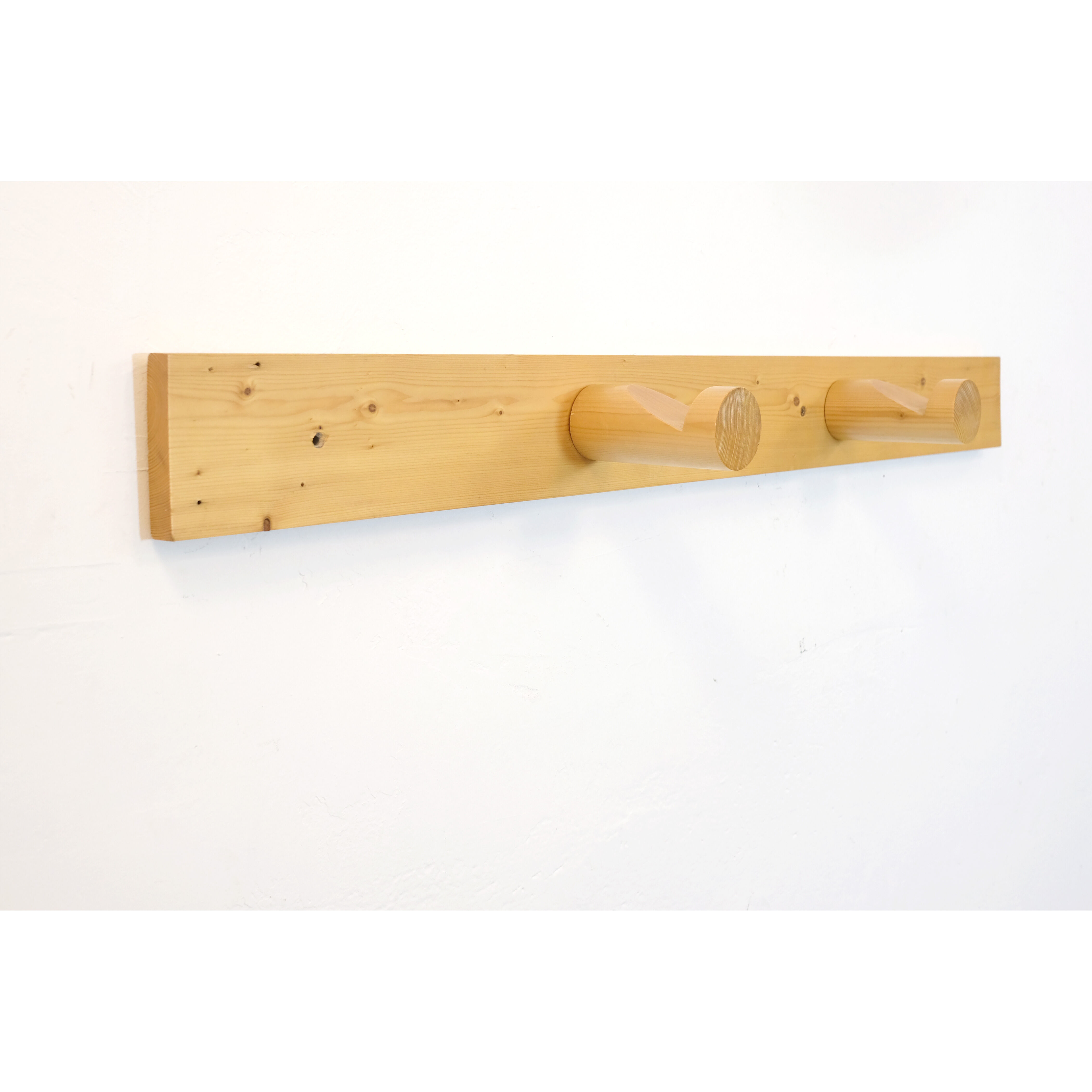 Charlotte Perriand, solid pine coat rack, 104 cm.