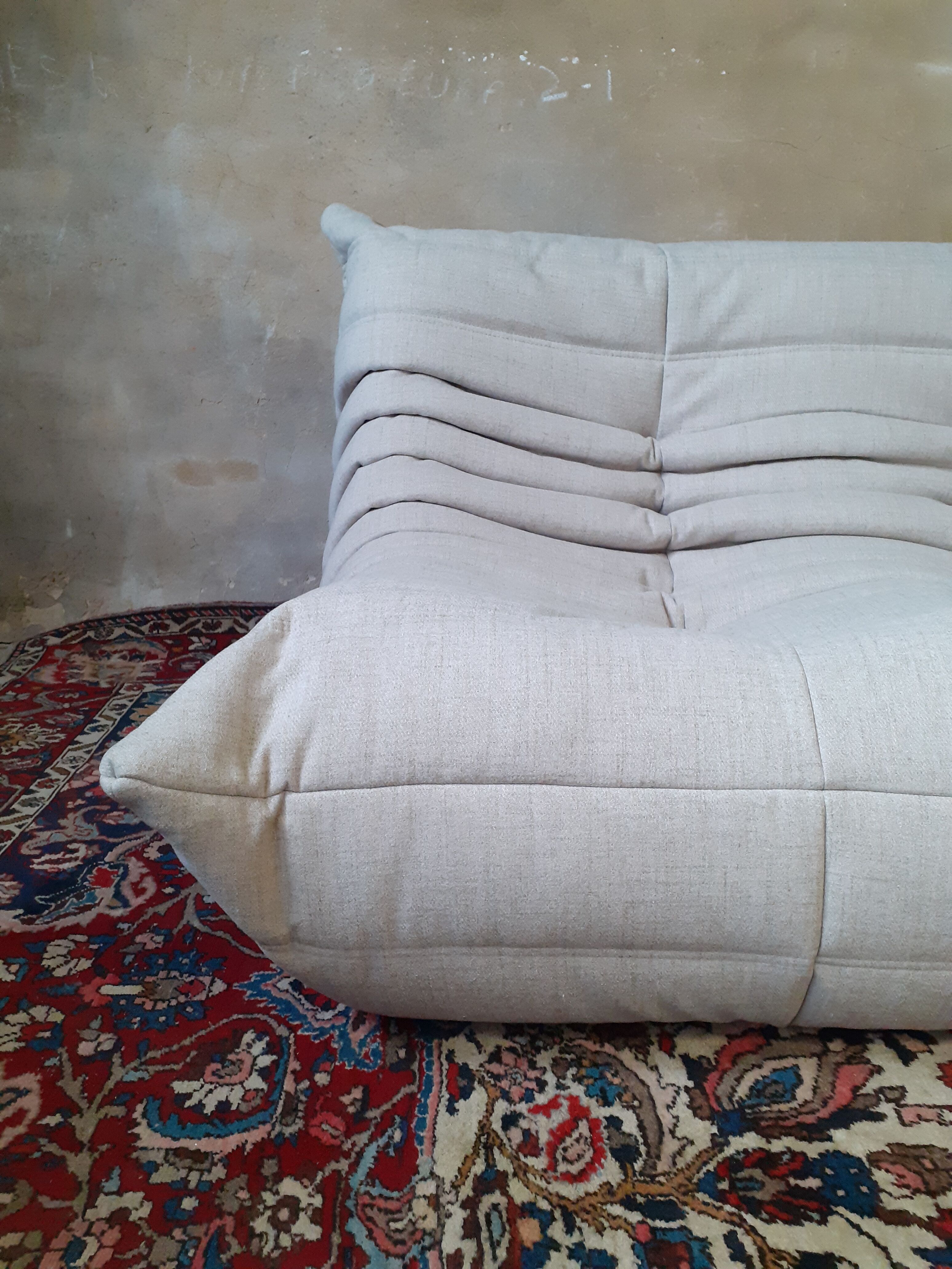 Togo beige wool bench by Michel Ducaroy