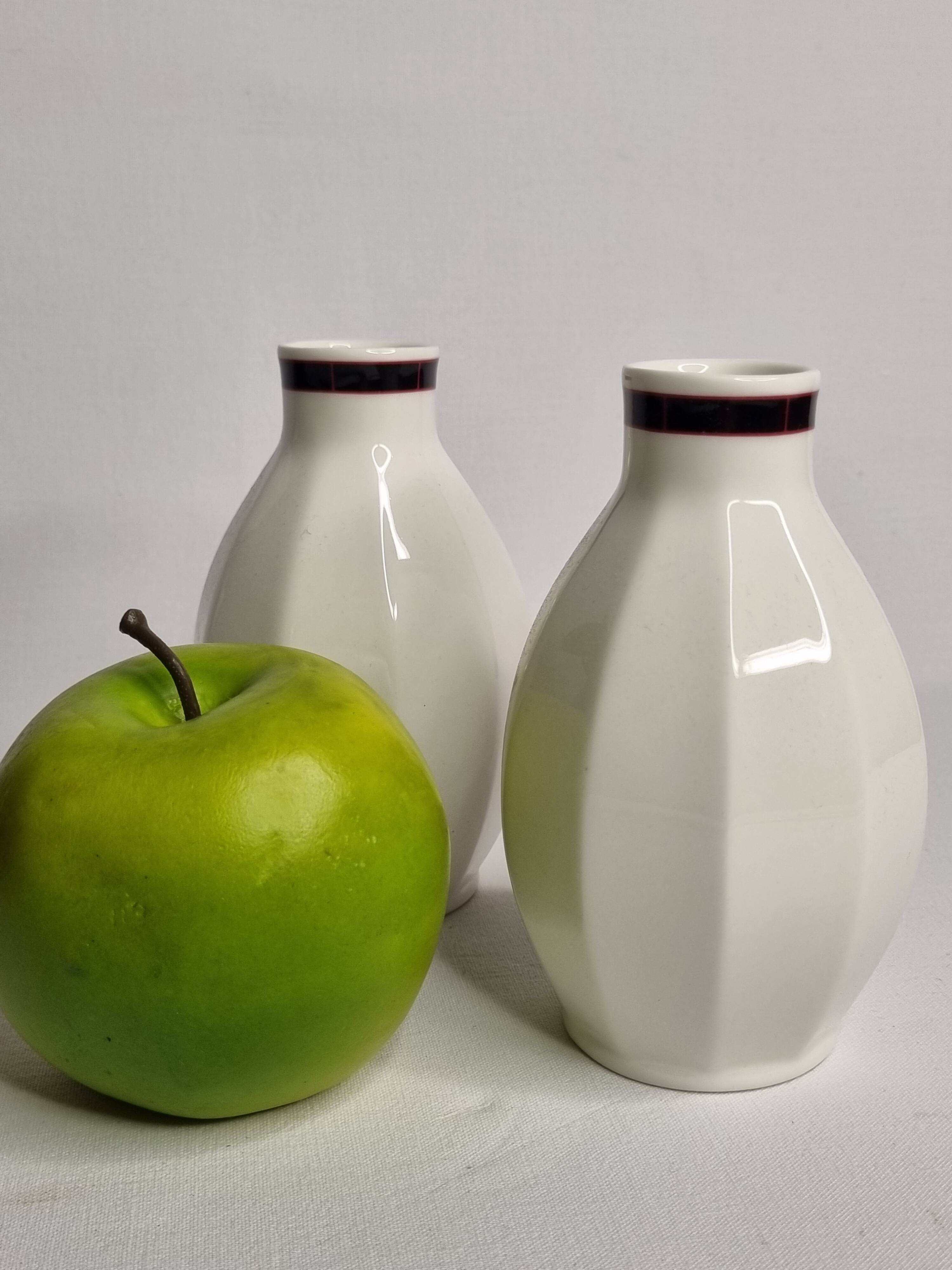 Set of 2 Villeroy & Boch porcelain bottles – GEO model, Luxembourg, 11