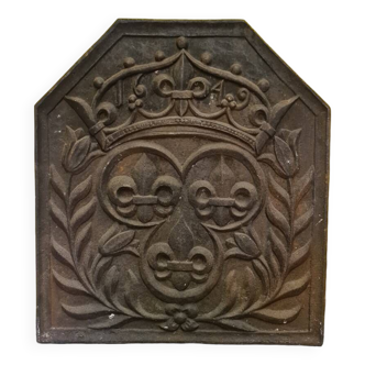 Heavy French Cast Iron Fireback Bourbon, early 20th Century