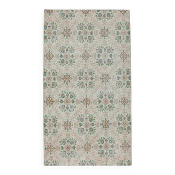 1970s Vintage Turkish Oushak Handmade Wool Cotton Beige Runner Rug 109x195