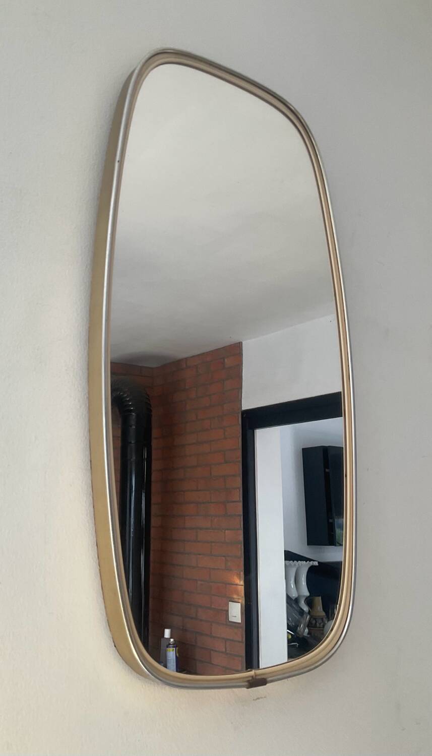Free-form rearview mirror from the 60s-70s
