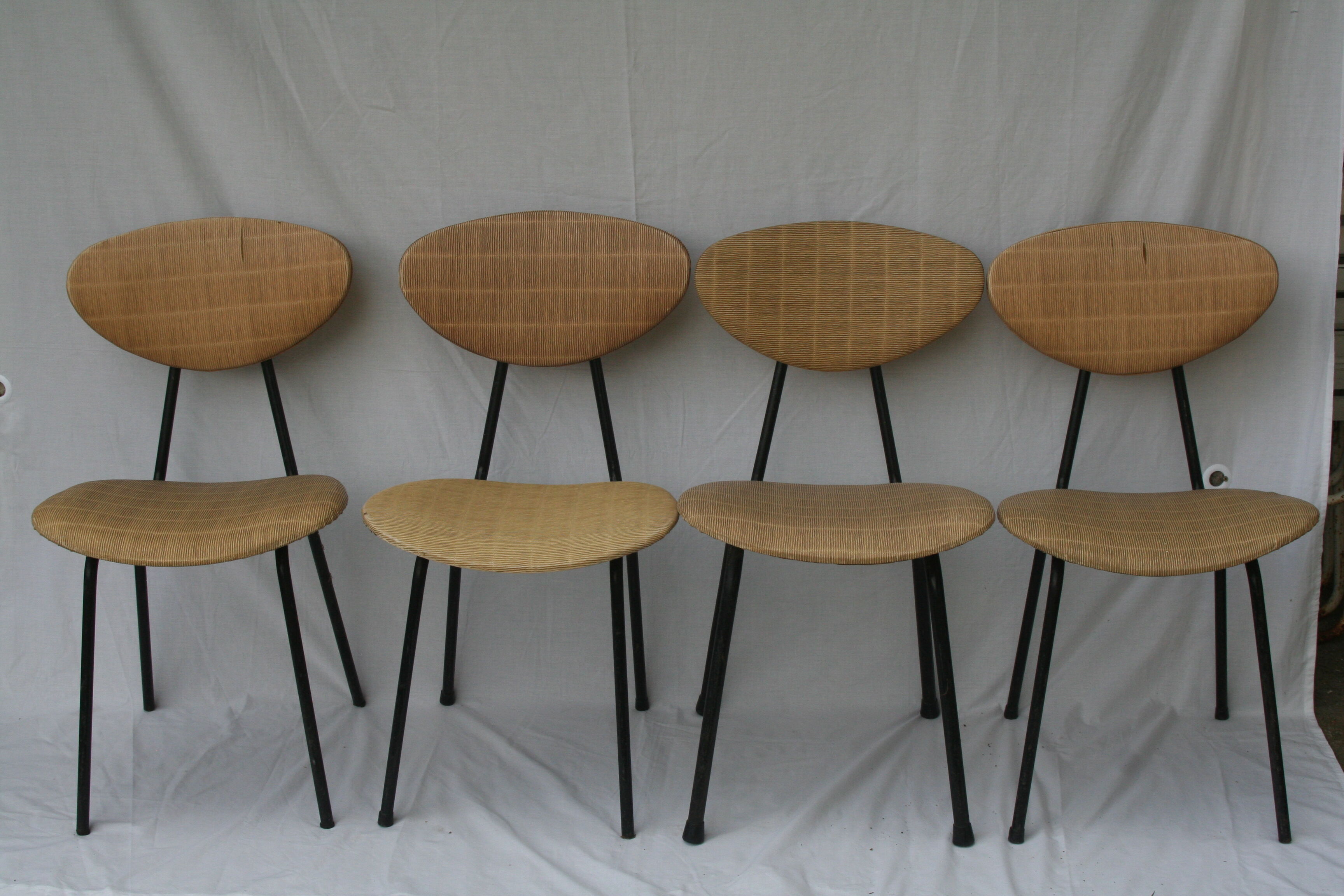 Lot of 6 chairs, 70s