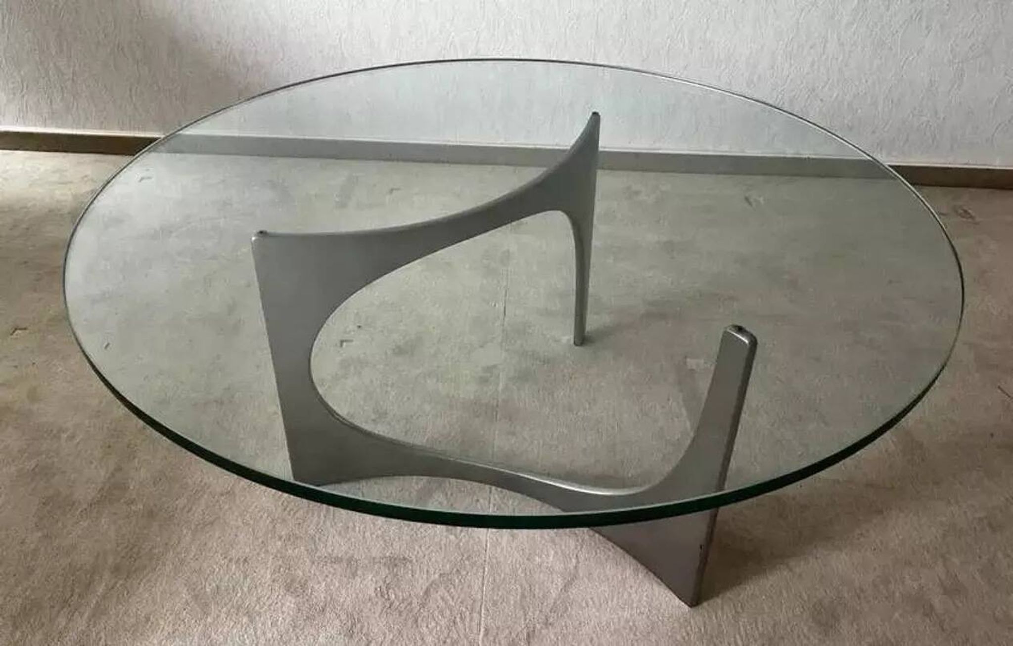 Table de salon Knut Hesterberg