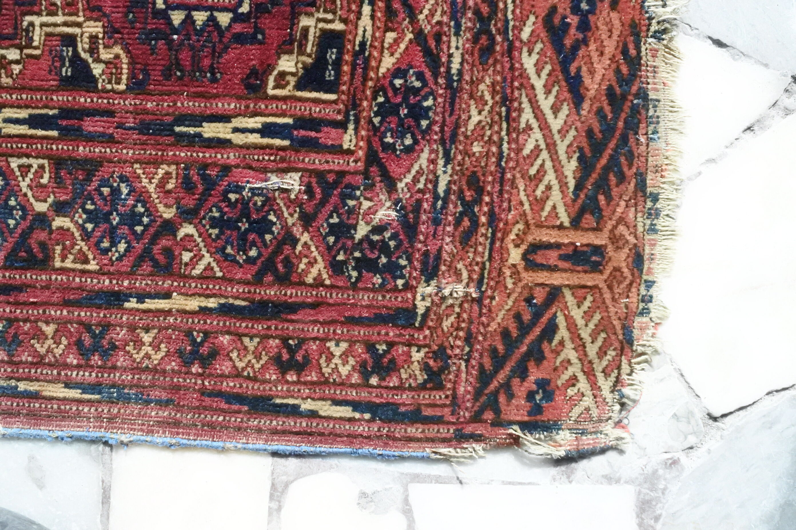 Hand-woven antique Russian Bukhara carpet 170x95cm.