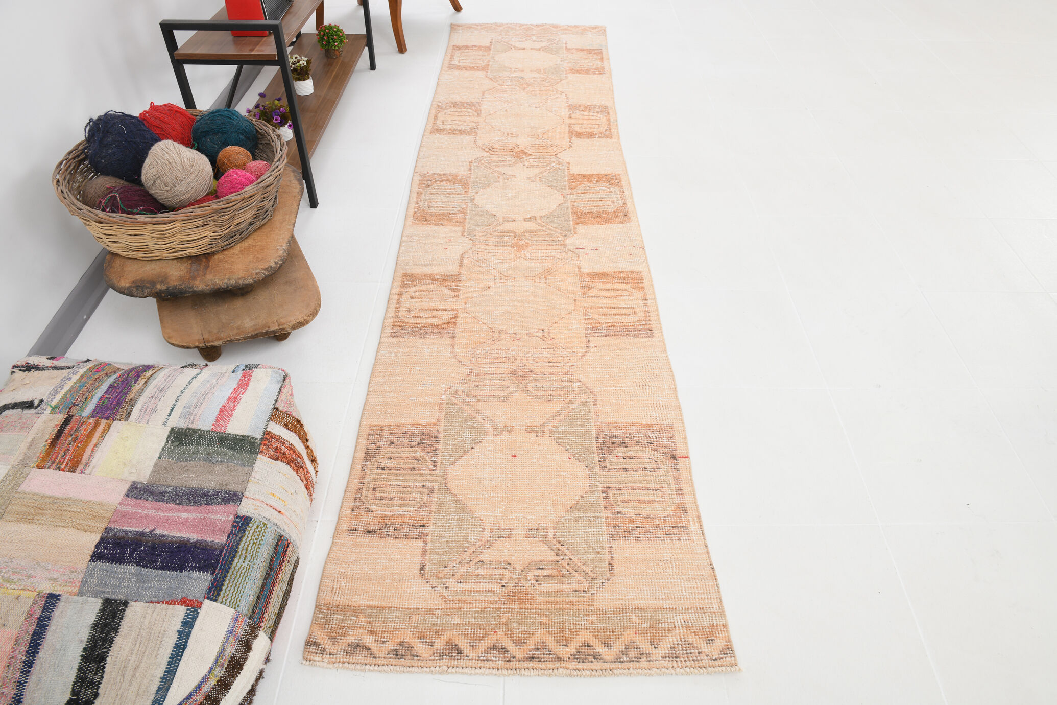 Narrow vintage runner 326x78cm
