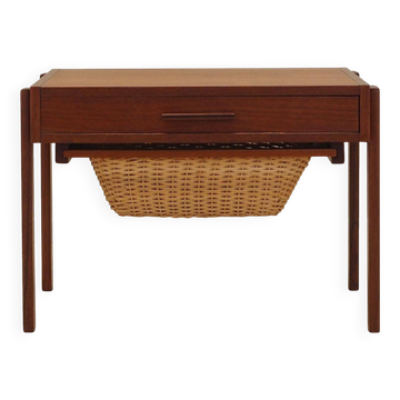 Teak coffee table, Danish design, 1970s, production: Denmark
