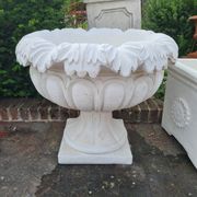 Vase médicis en pierre reconstituée