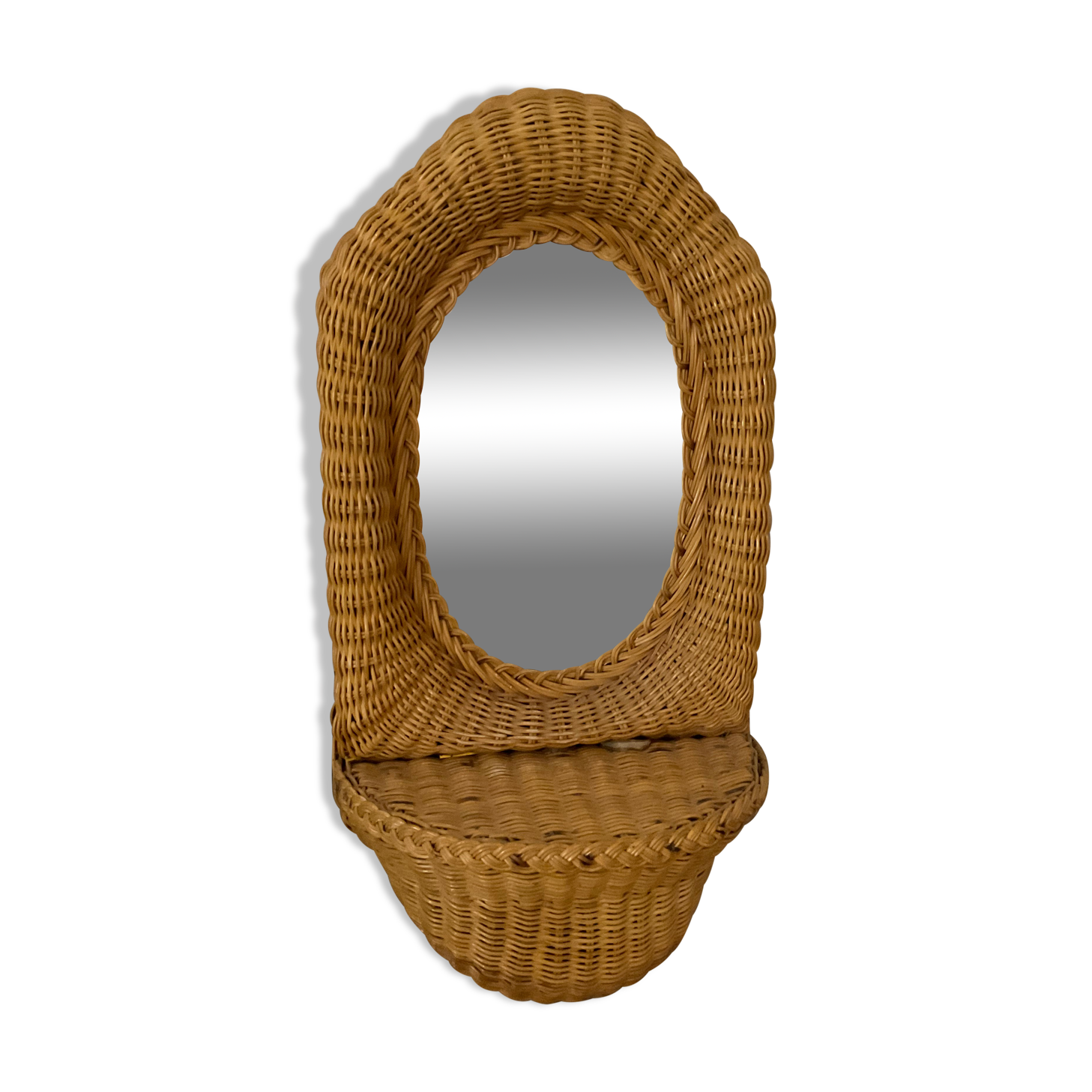Mirror wicker