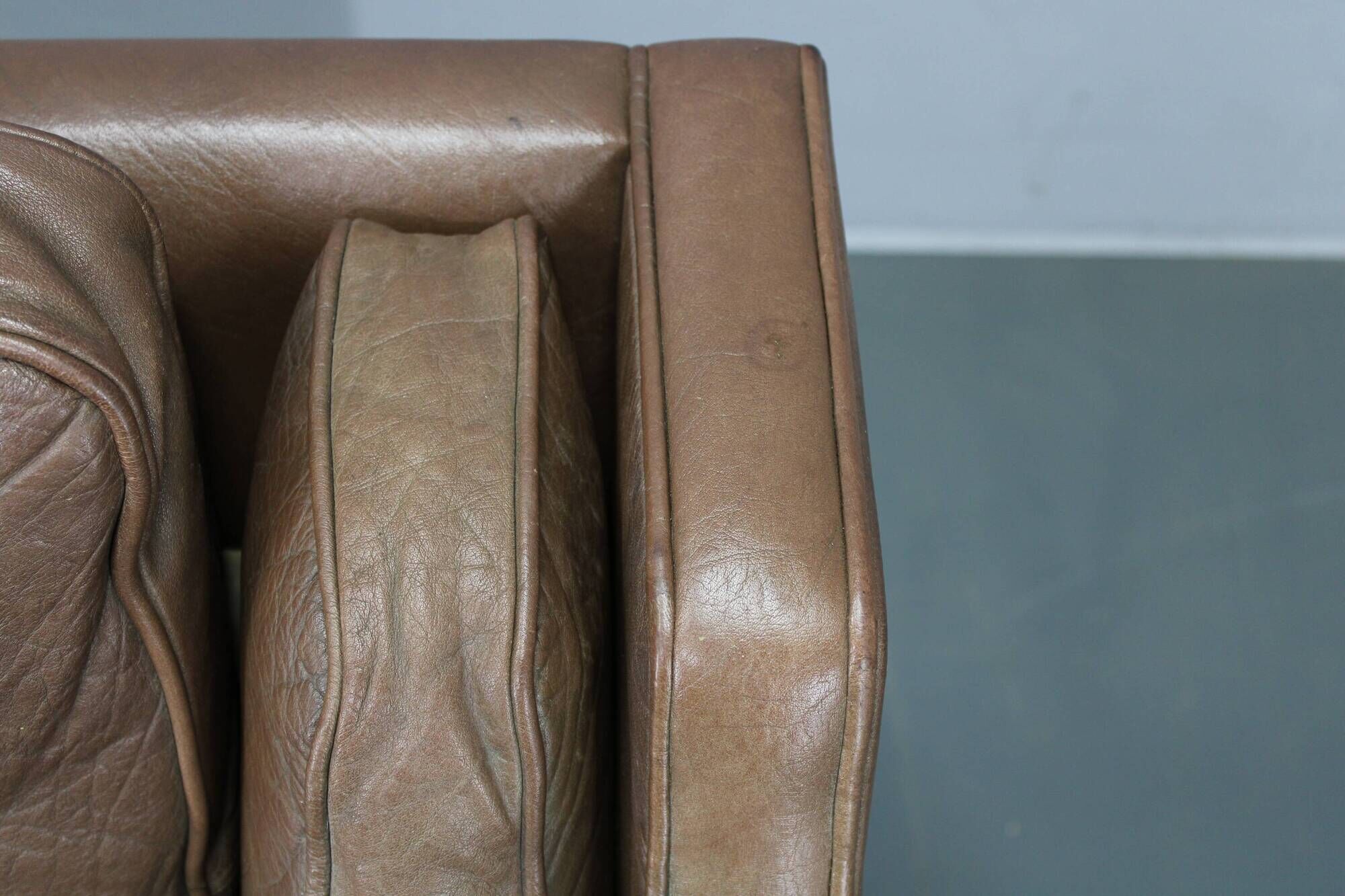 Danish mid-century three-seat brown leather sofa, 1970s