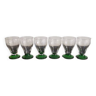 6 OLD COLORED GREEN STEMMED GLASSES FROM THE 1930S