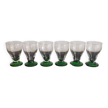 6 verres à pieds coloré vert, années 1930