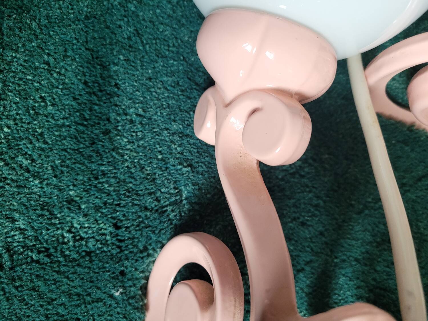 Pink Cast Iron Bathroom Set