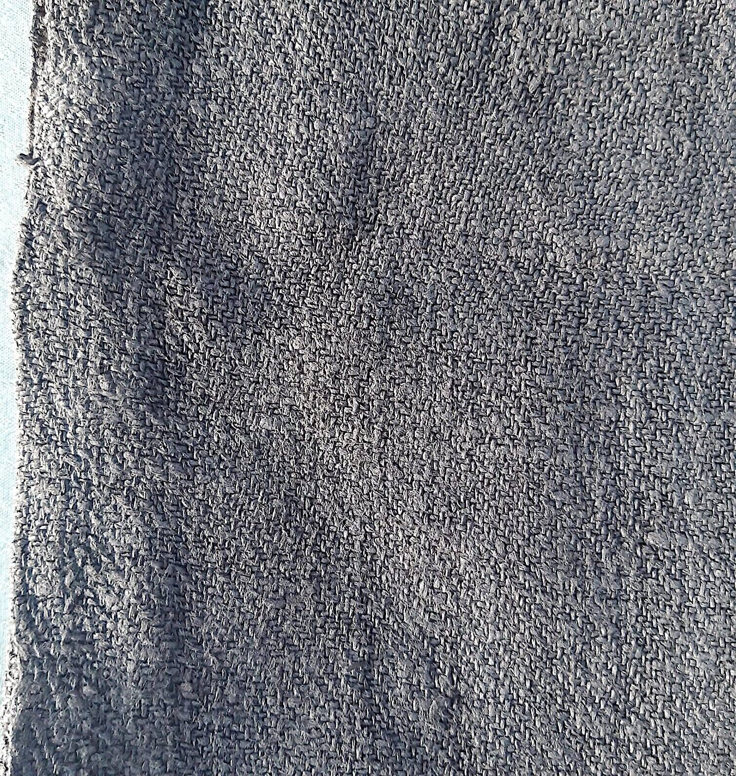 Nappe de campagne en chanvre teint gris foncé