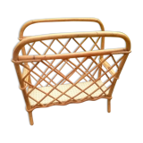Wicker magazine holder