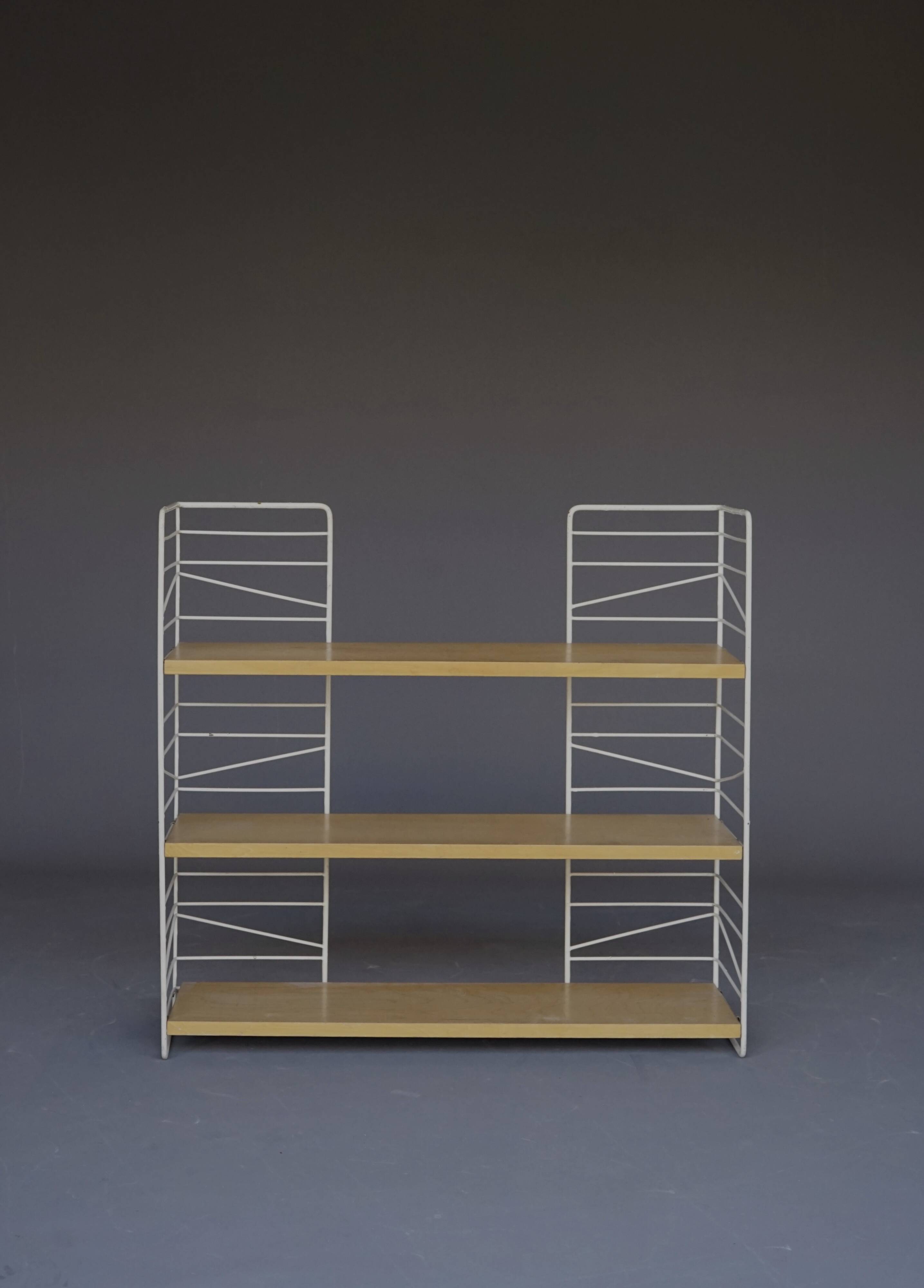 Bibliothèque suédoise à étagères par Kasje & Nils Nisse Strinning pour String, années 1950