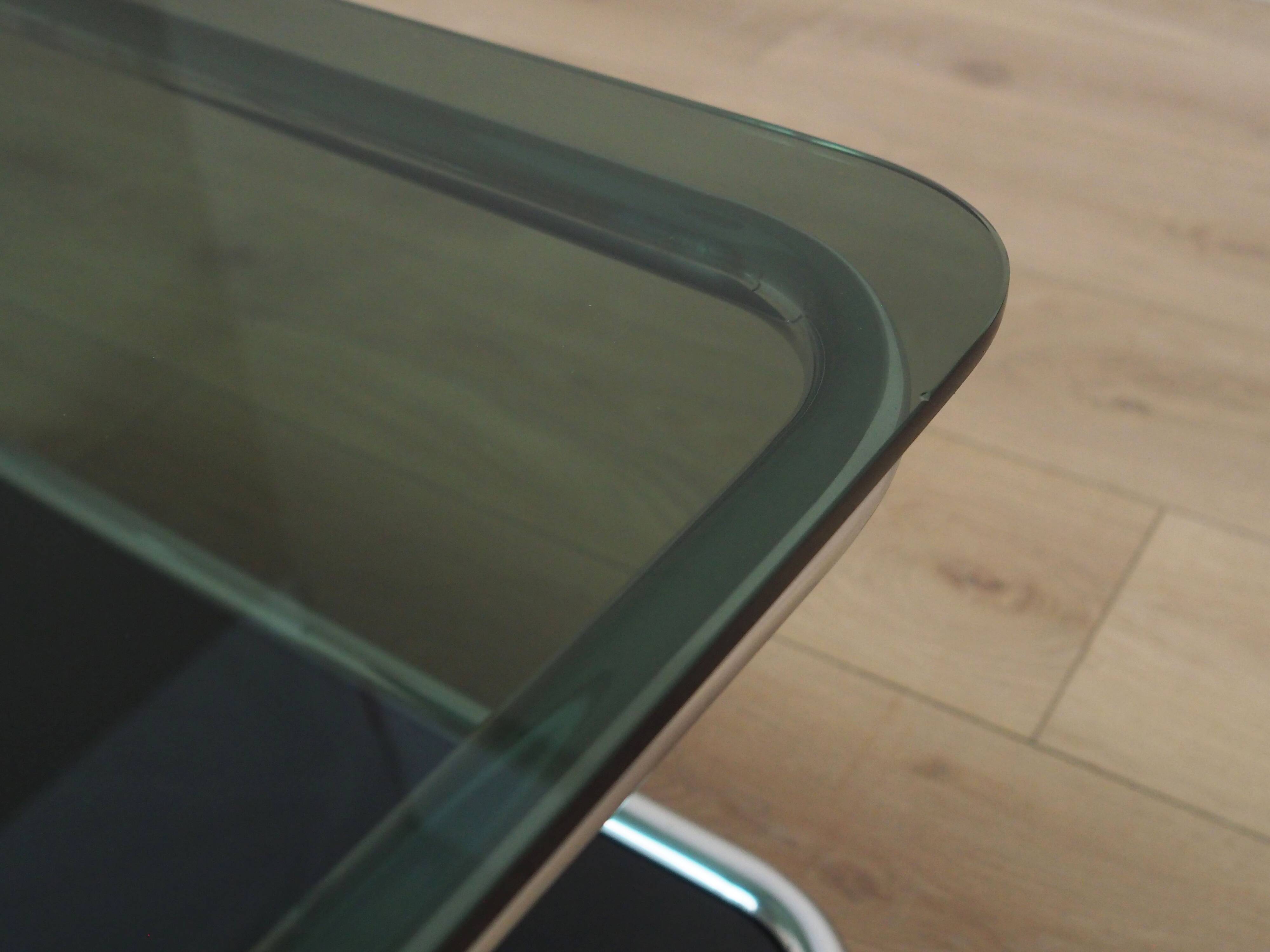Table basse trolley, design italien, années 1980, production : Italie