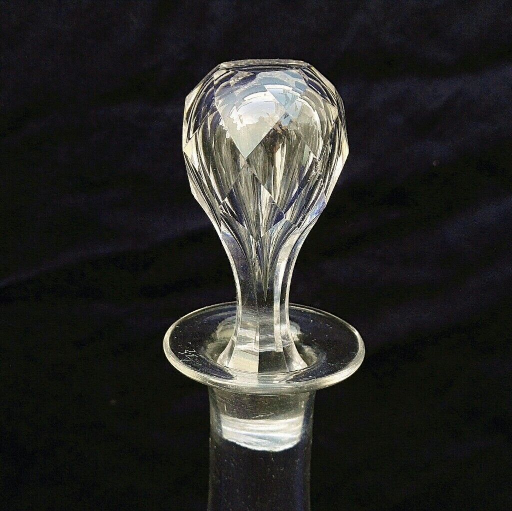Carafe en cristal frise entrelacs vintage