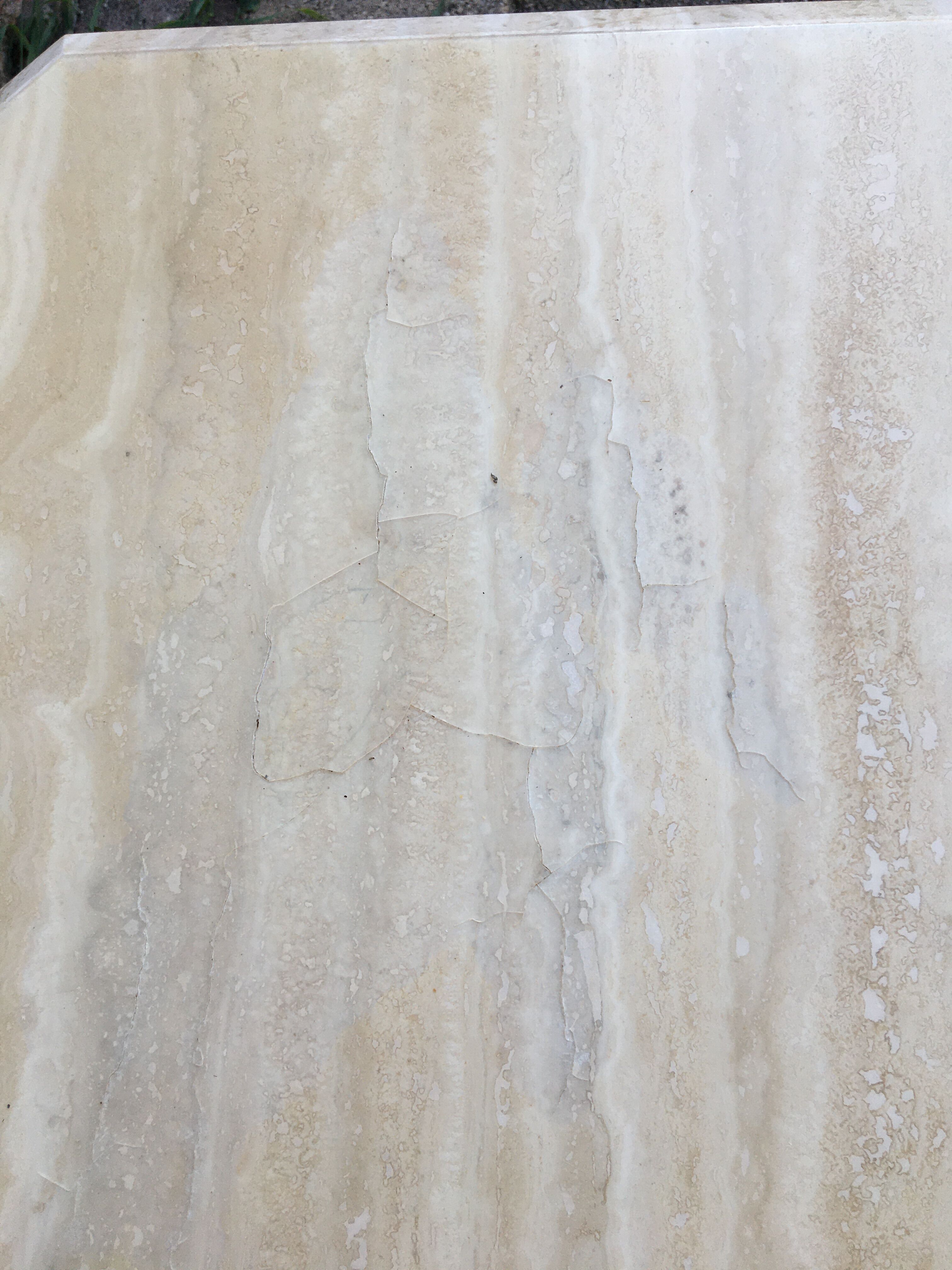 Coffee table in travertine