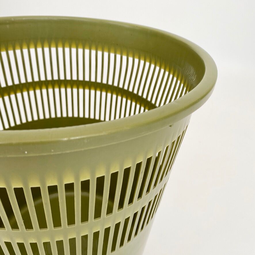 Vintage office basket 70s