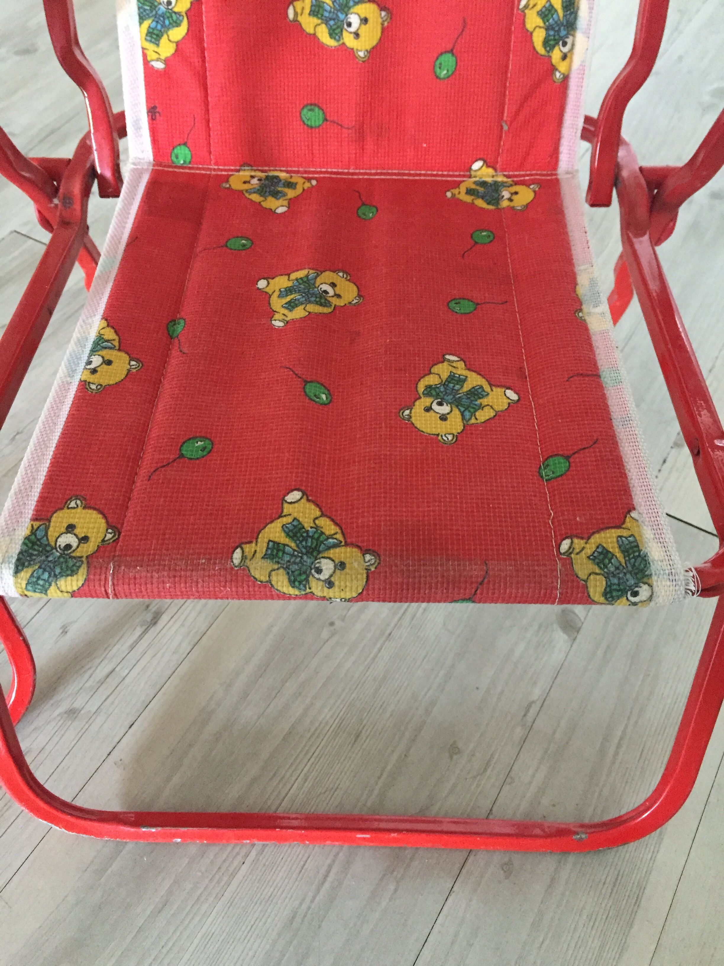 Pair of folding chairs children