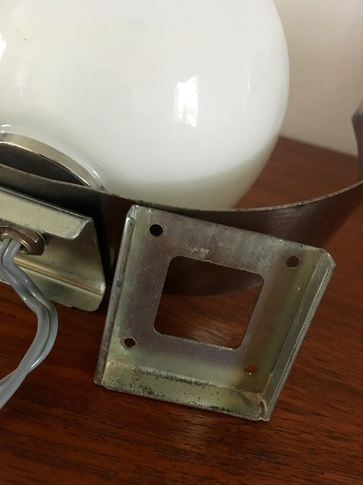 2 vintage wall lamps in stainless steel and opaline 70s