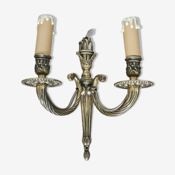 Rocaille style bronze wall lamp