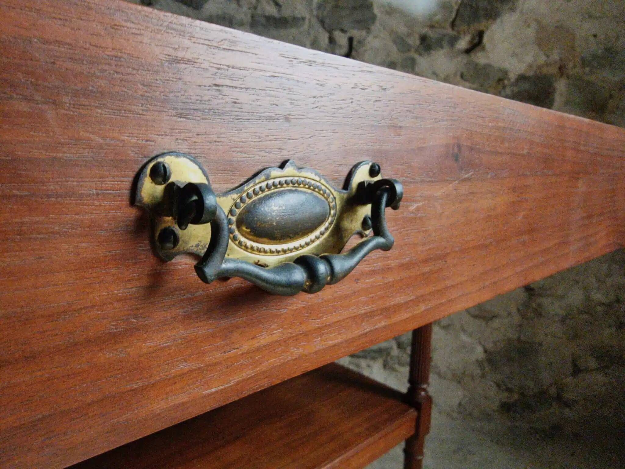 Console en acajou antique avec tiroir et étagère, table de service française, vers 1900