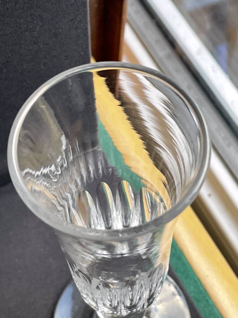 6 Champagne flutes – Baccarat/Saint Louis - Cut crystal - 19th century