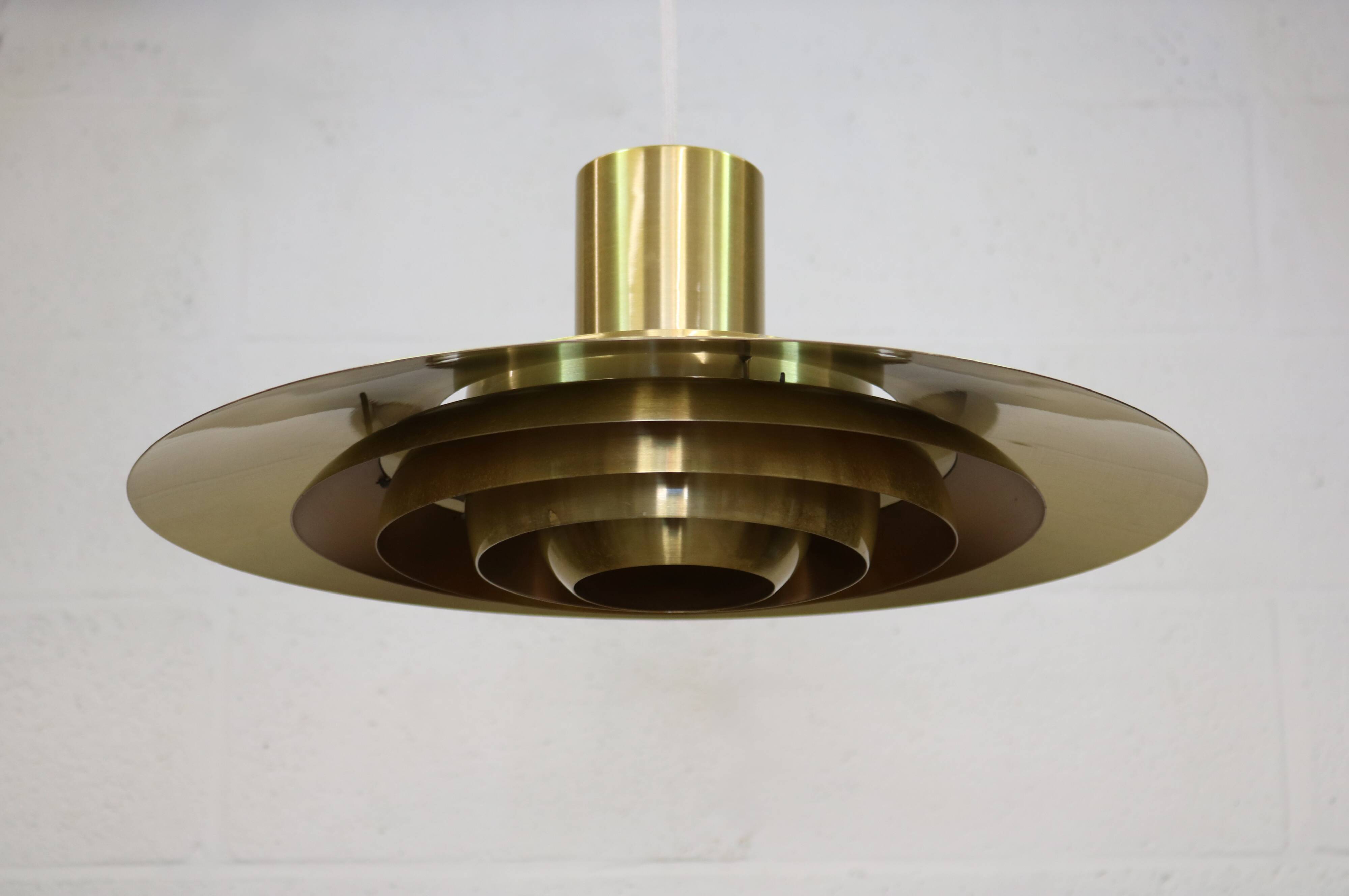 Nordisk Solar Lamp | Model P376 | Preben Fabricius & Jorgen Kastholm - Denm