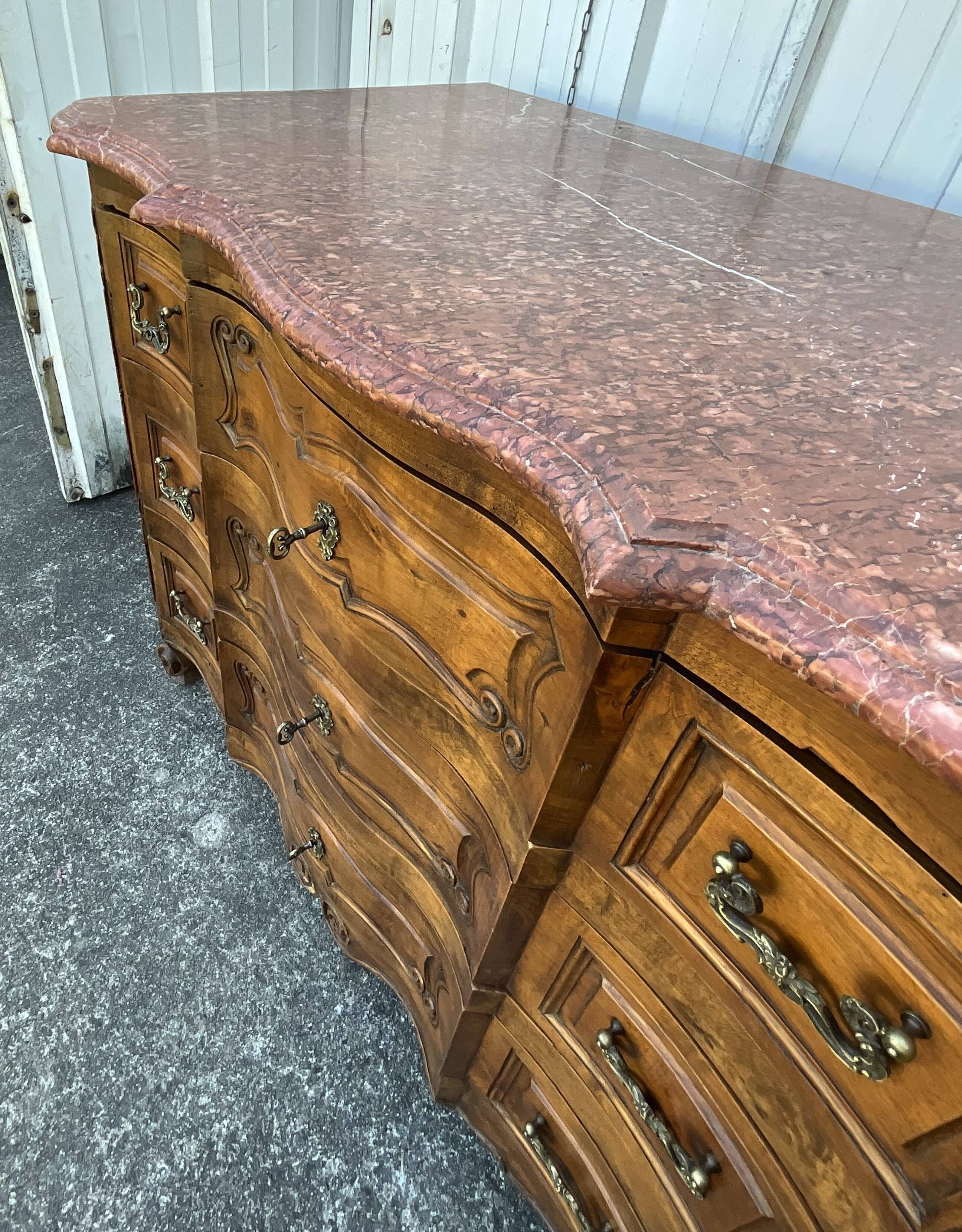 Louis XV Style Walnut Eel Chest of Drawers, Early 19th Century