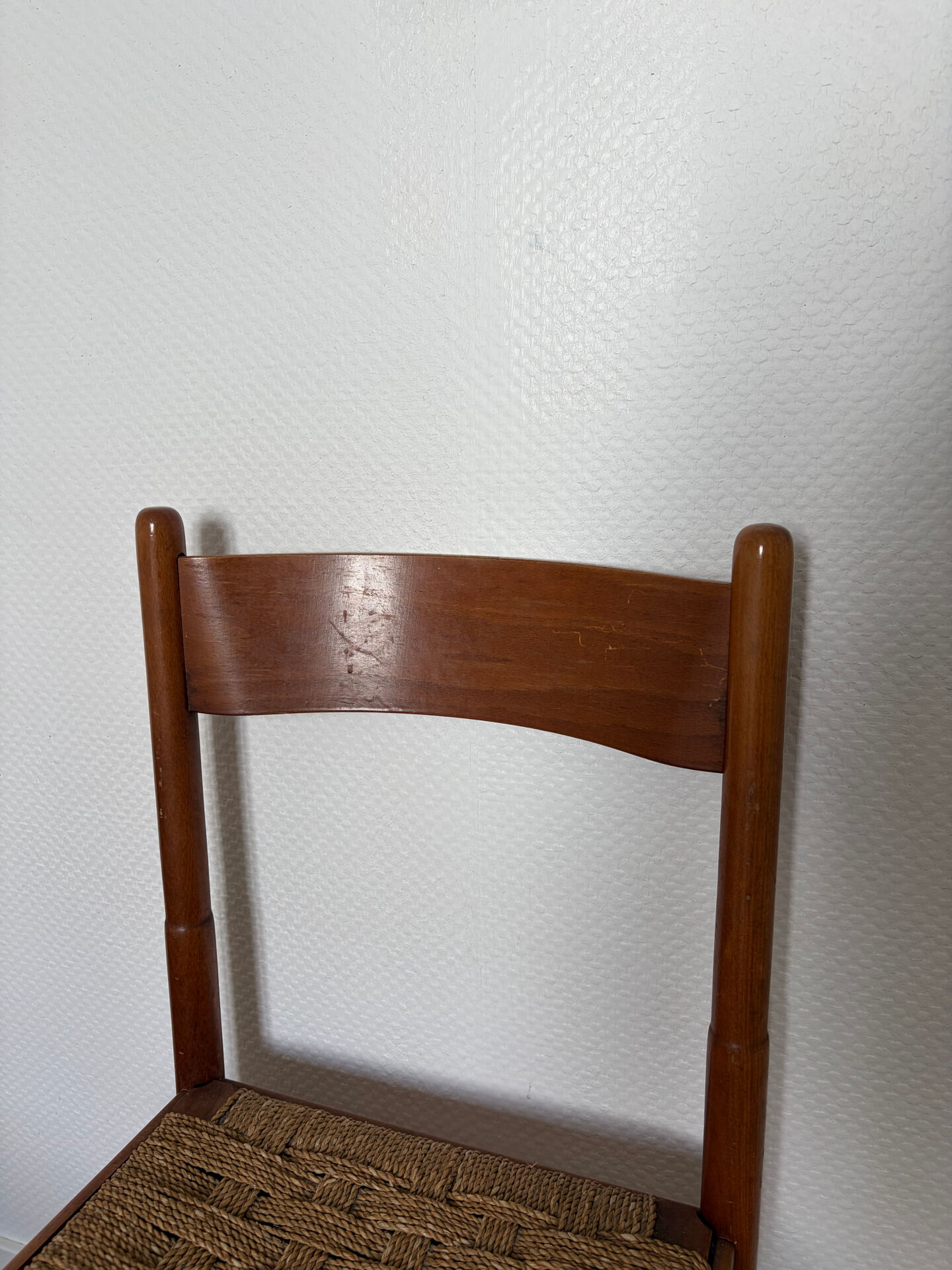 Chaise ancienne bois et corde