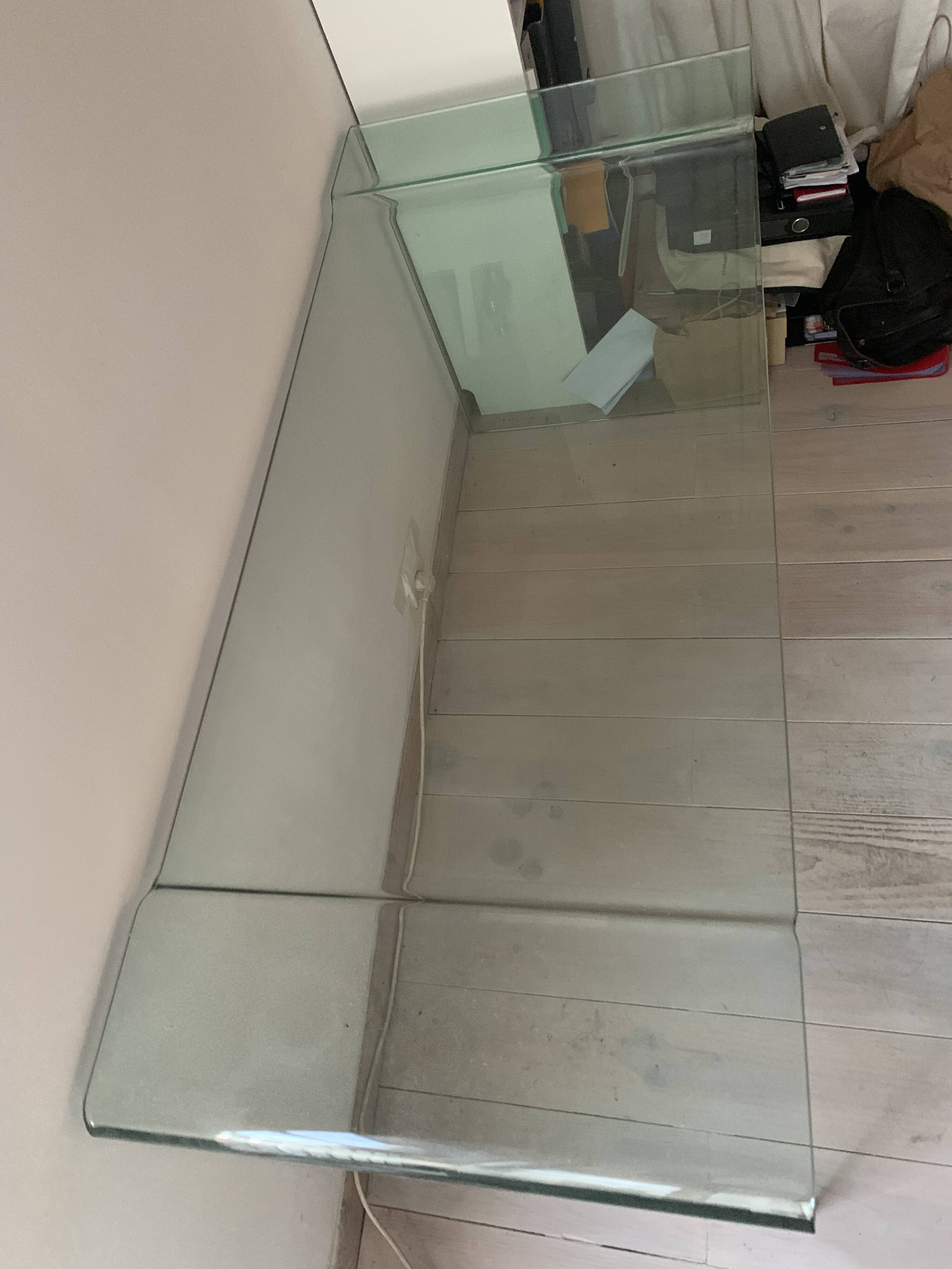 Bureau en verre