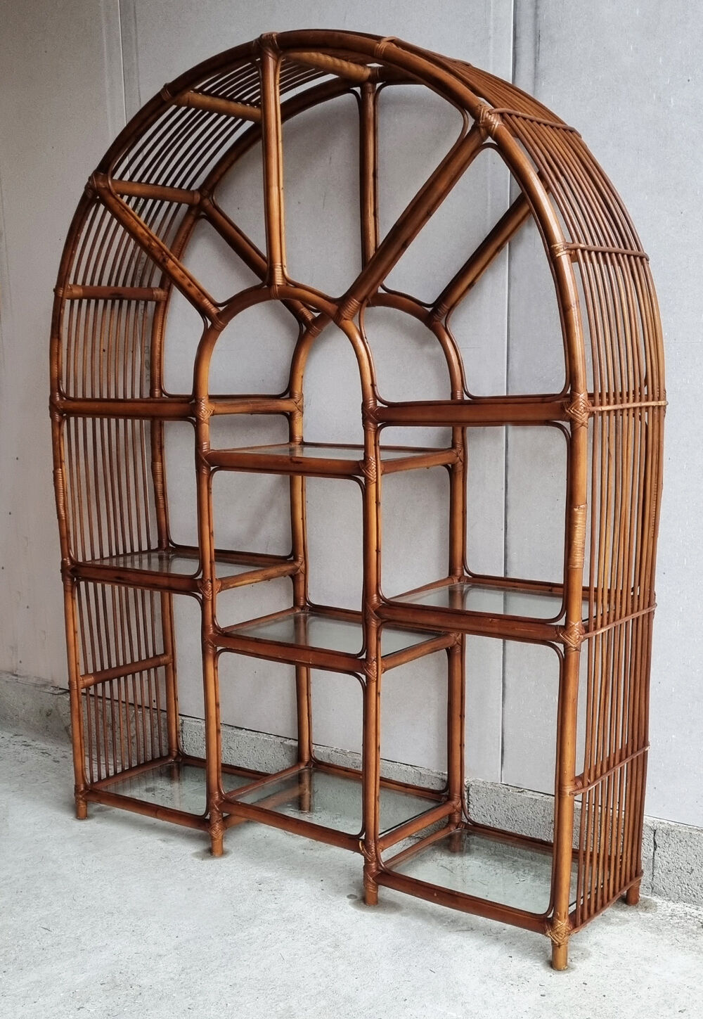 Bamboo rattan and glass shelf pier import 80s