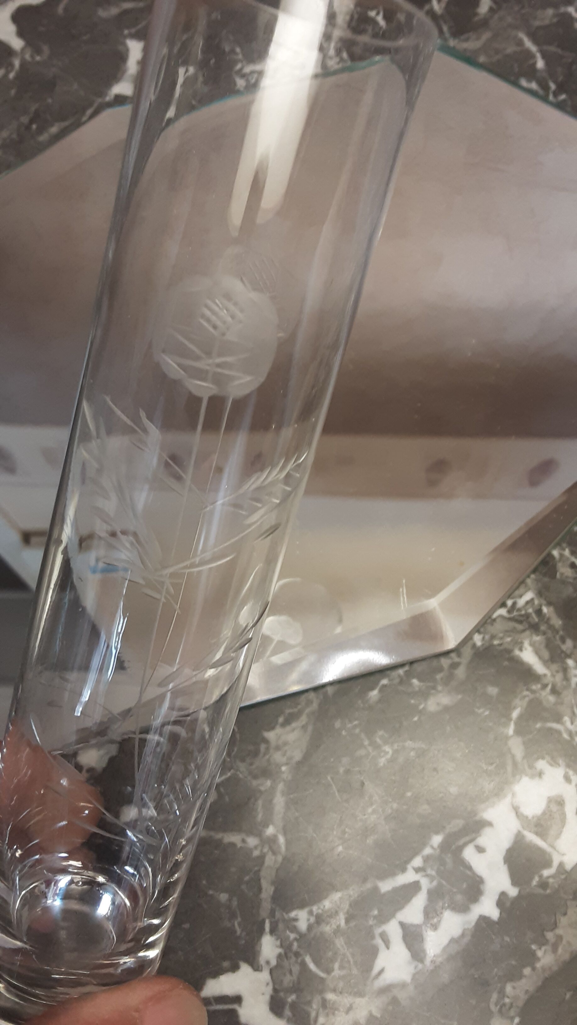 Chissed glass soliflore vase