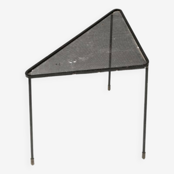 Mathieu mategot (1910-2001) table basse en métal laqué noir  - table triangle